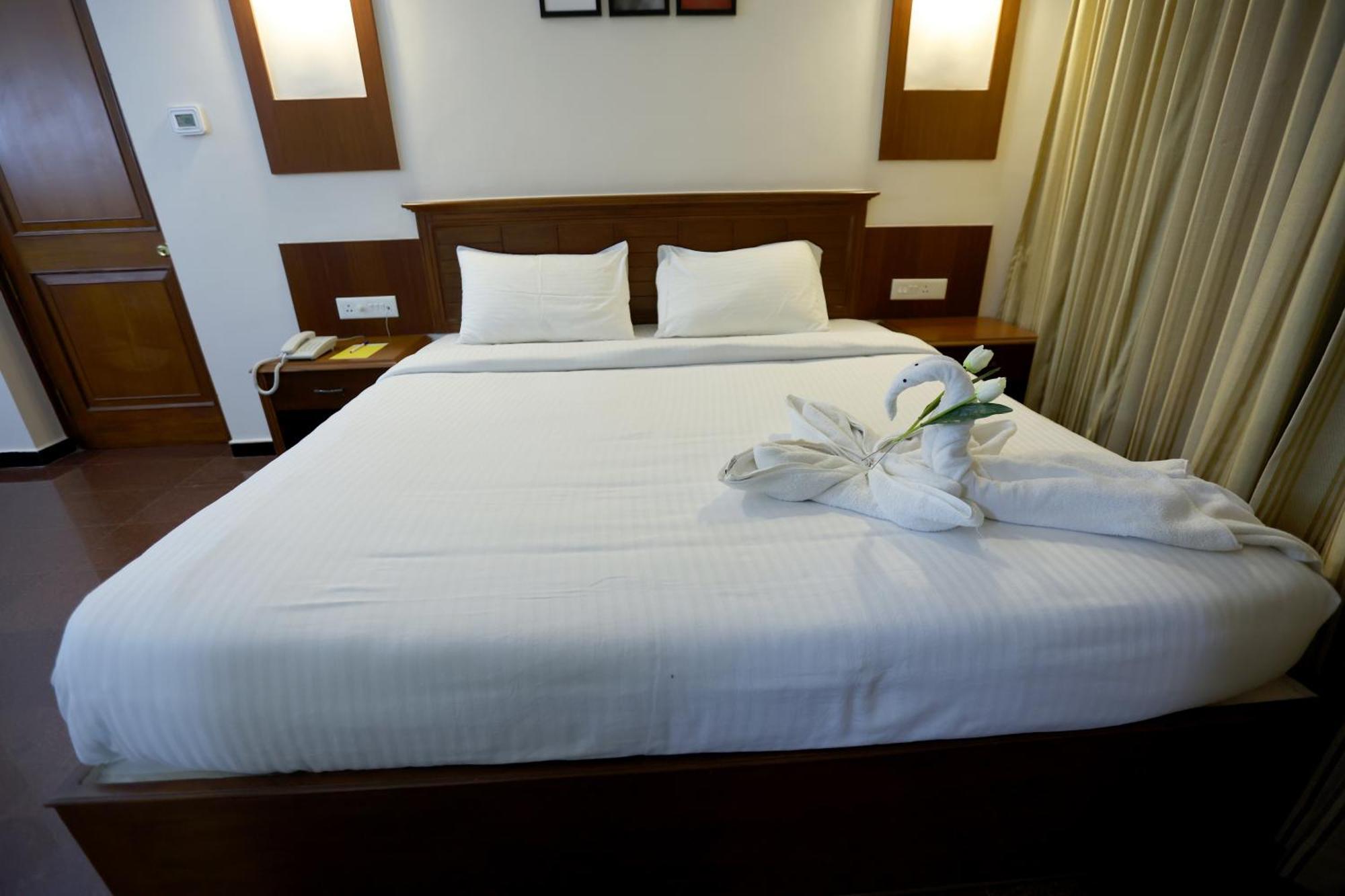 Breeze Residency Hotell Tiruchirappalli Eksteriør bilde