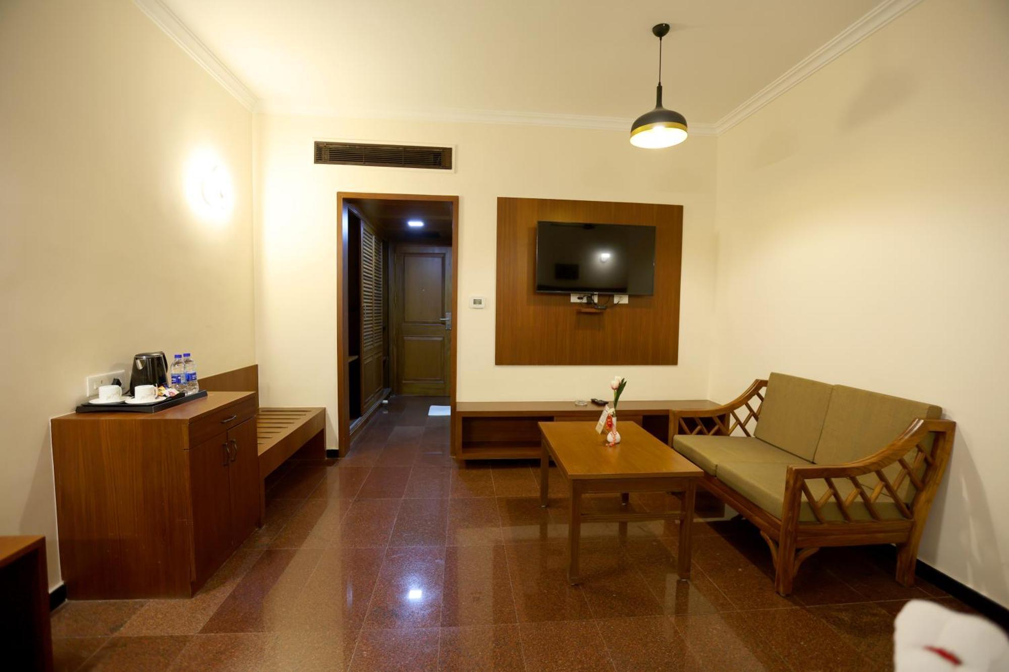 Breeze Residency Hotell Tiruchirappalli Eksteriør bilde