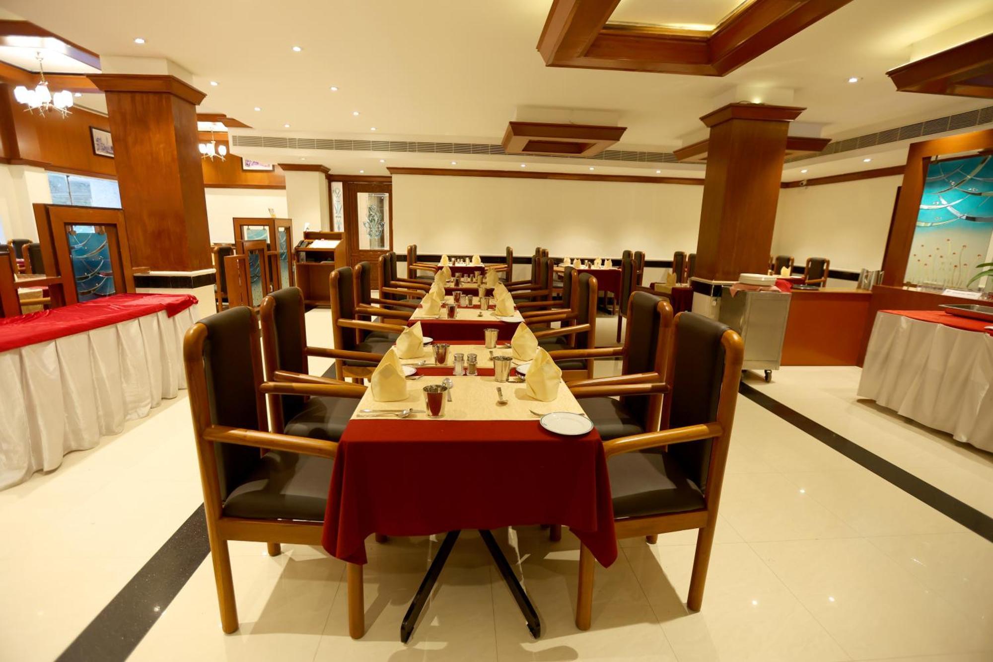 Breeze Residency Hotell Tiruchirappalli Eksteriør bilde