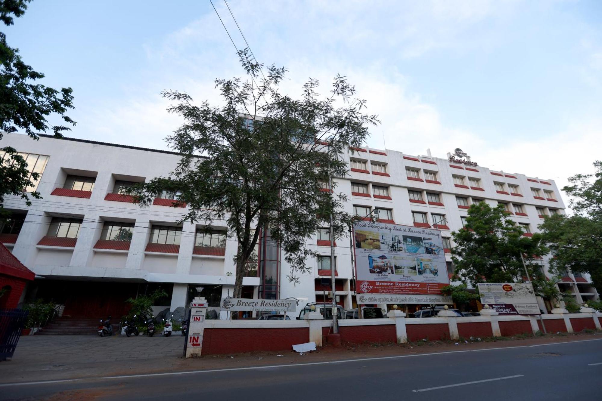 Breeze Residency Hotell Tiruchirappalli Eksteriør bilde